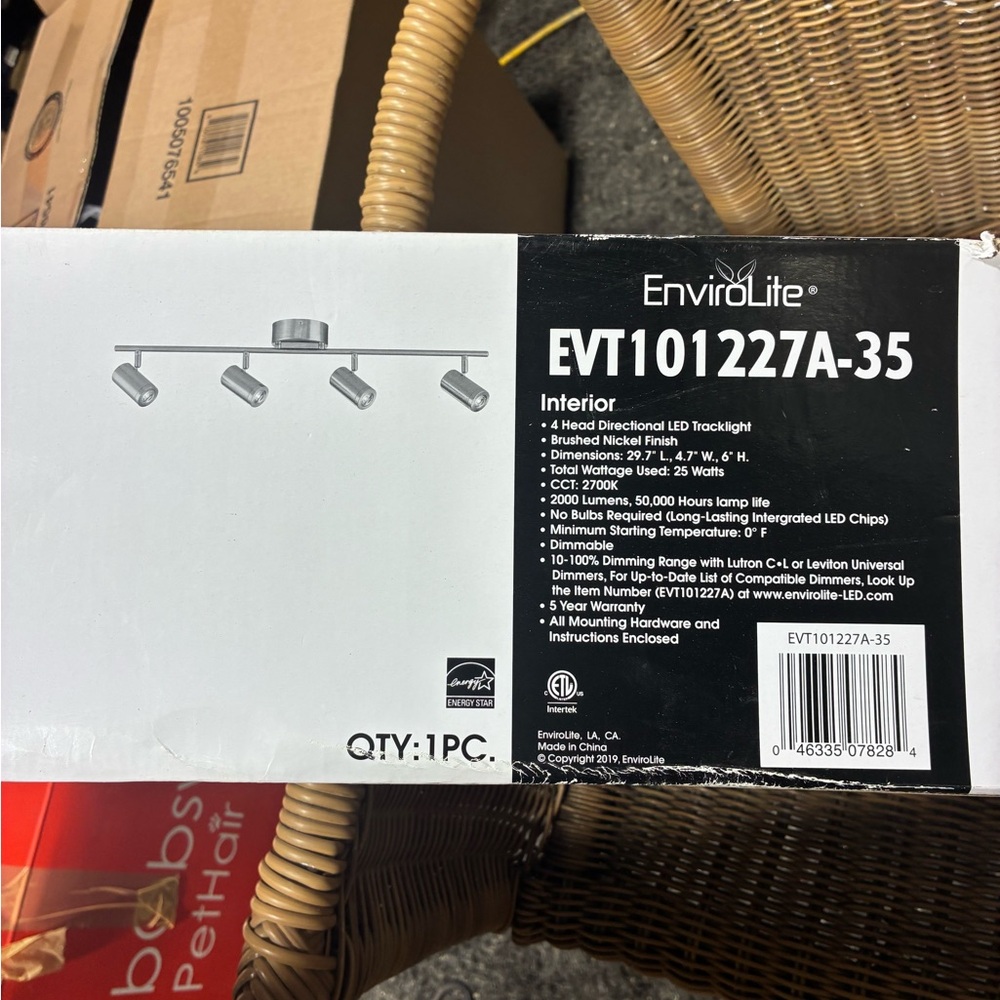 Beautiful EnviroLite 4-Head Directional LED Tracklight
